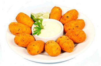 Bolinho de bacalhau tira gostos