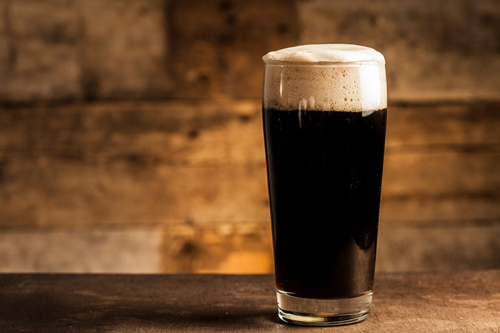 Cerveja preta benefícios